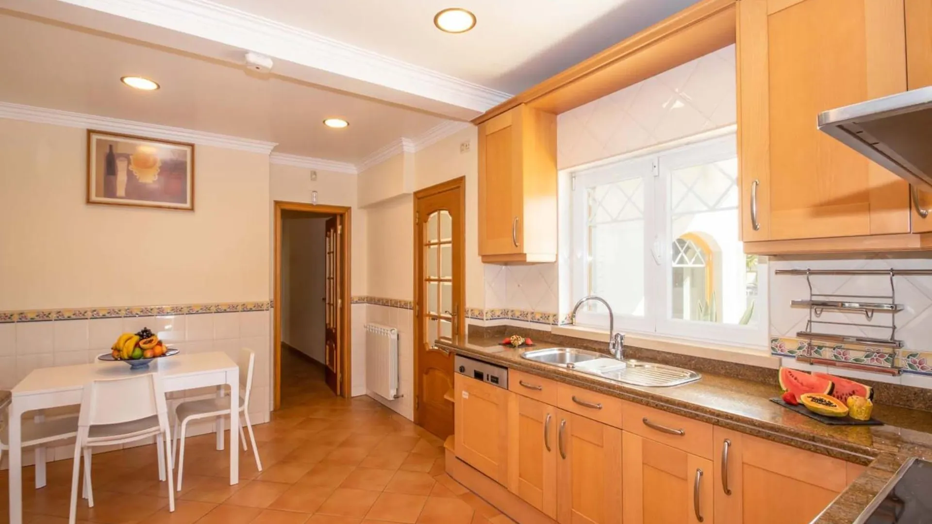Magnificant Villa Heated Swimming Pool, Free Wifi Albufeira