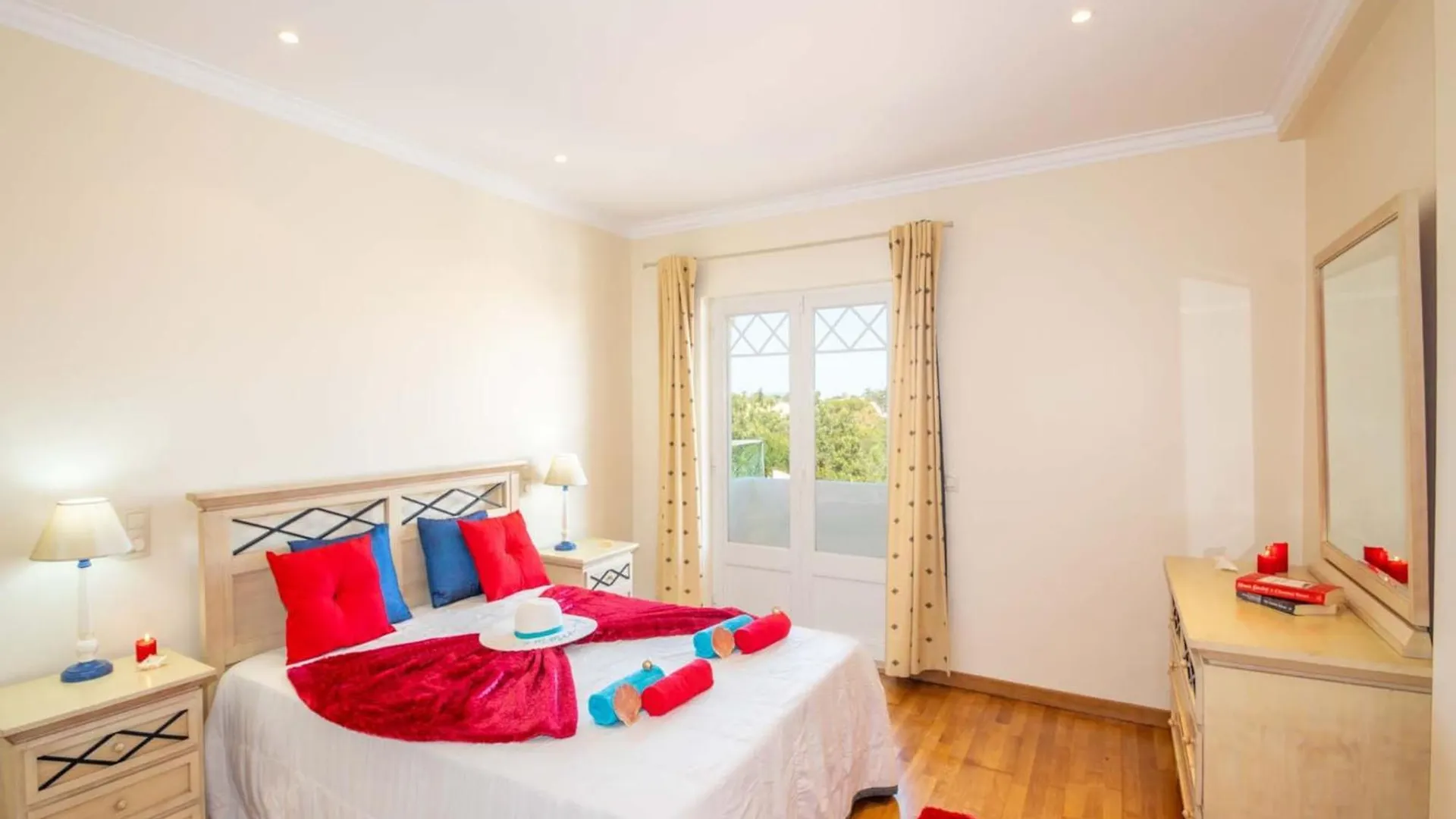 Magnificant Villa Heated Swimming Pool, Free Wifi Albufeira